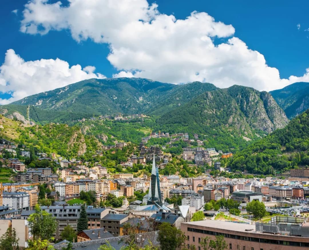 Cómo llegar a Andorra desde Barcelona en tren: opciones y consejos esenciales