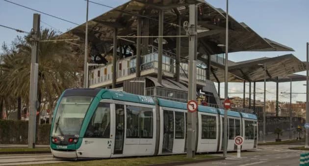 Cómo llegar a Diagonal Mar en tren sin complicaciones y rápido Cómo llegar a Diagonal Mar en tren sin complicaciones y rápido