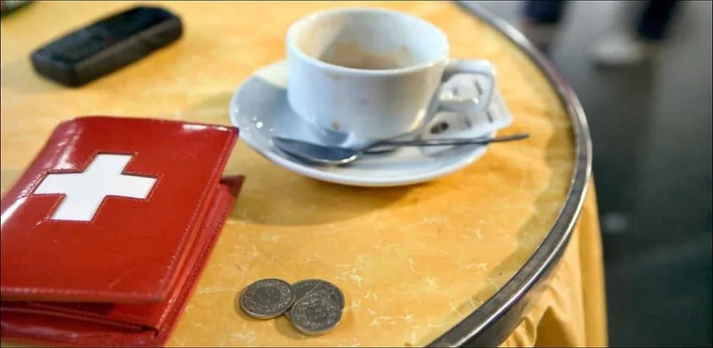 Qué moneda se usa en Suiza y cómo evitar costos innecesarios