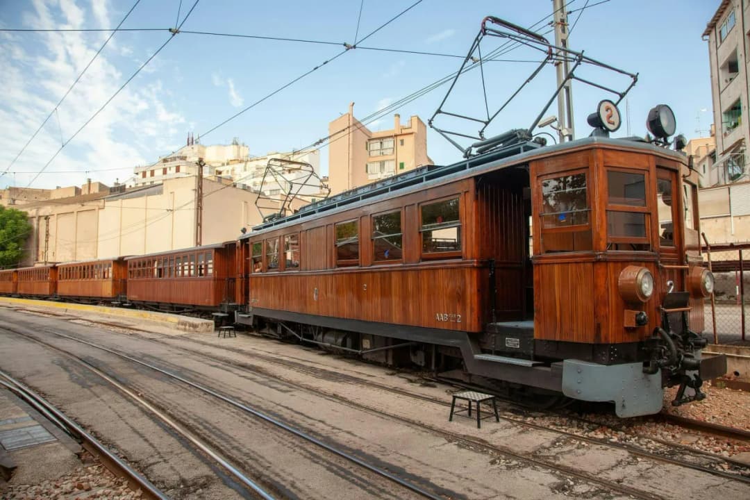 Cuánto tarda el tren de Sóller a Palma y qué debes saber antes de viajar